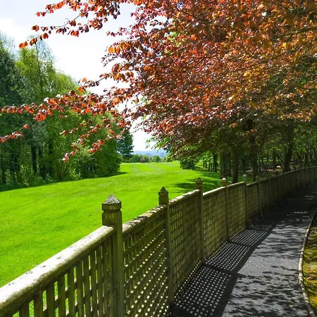 Mount Wolseley & Golf 4*