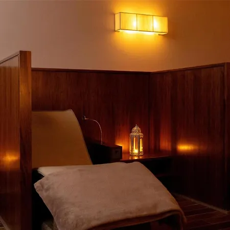 Mount Wolseley & Golf 4* テュロウ