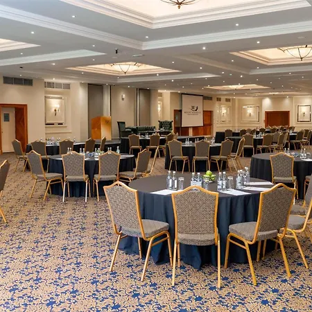Mount Wolseley & Golf Hotel 4*