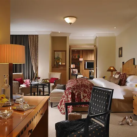 Mount Wolseley & Golf Hotel 4*
