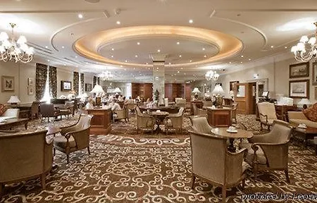 Mount Wolseley & Golf 4*